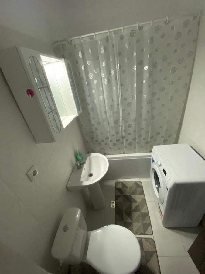 Apartament Militari Residence ブカレスト エクステリア 写真