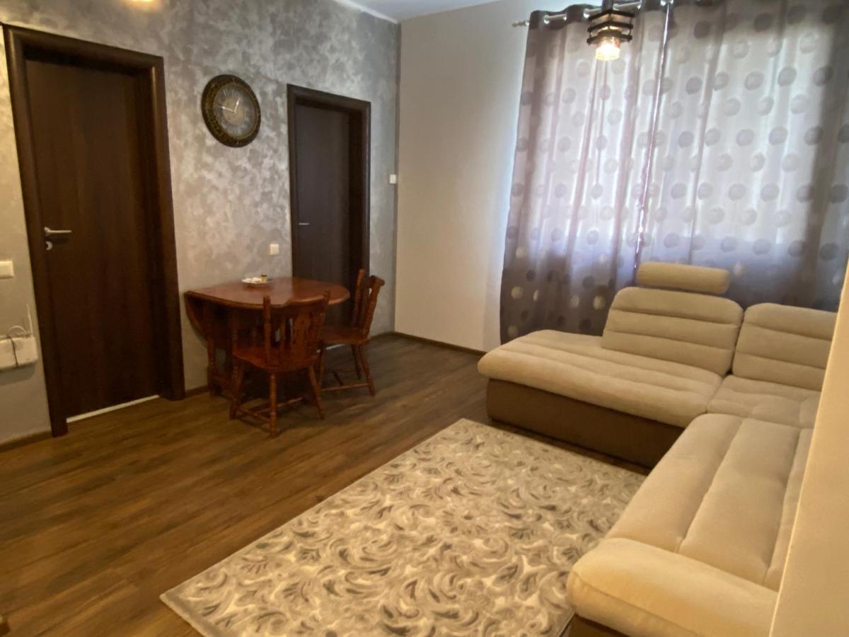 Apartament Militari Residence ブカレスト エクステリア 写真