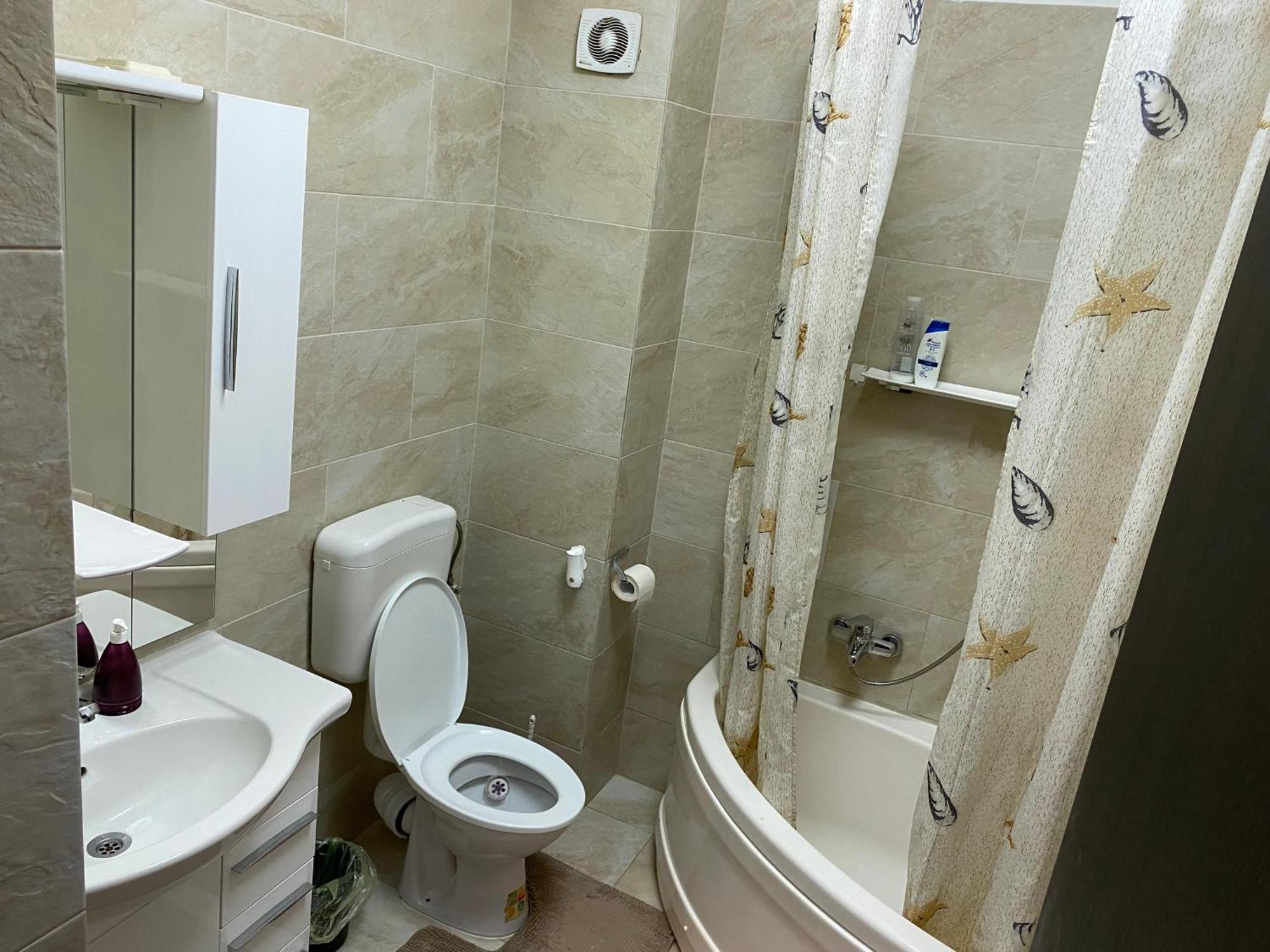 Apartament Militari Residence ブカレスト エクステリア 写真